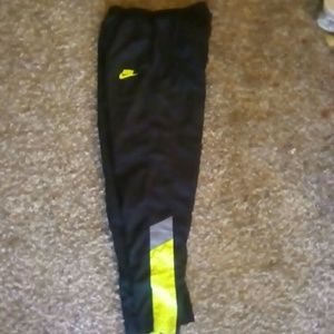 Youth Nike lg sweatpants
